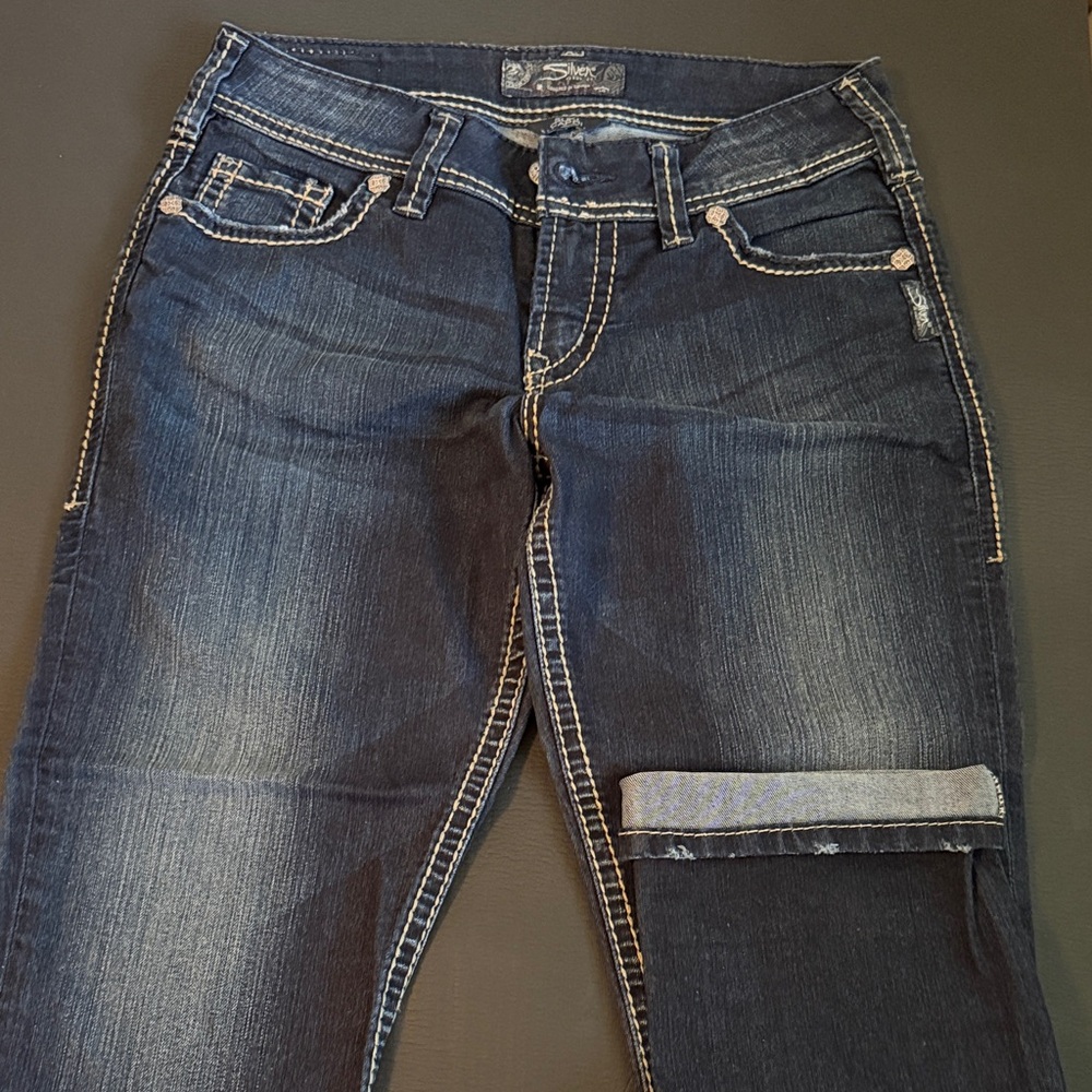 EUC Silver Jeans Co Suki Capri W27